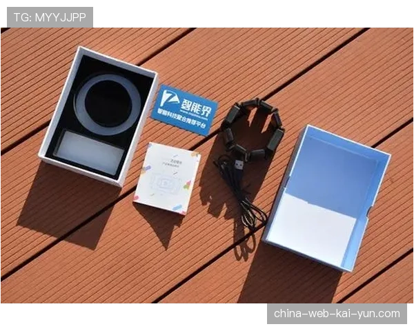 可穿戴设备公司发布游泳专用心率监测臂环,声称数据误差小于1%